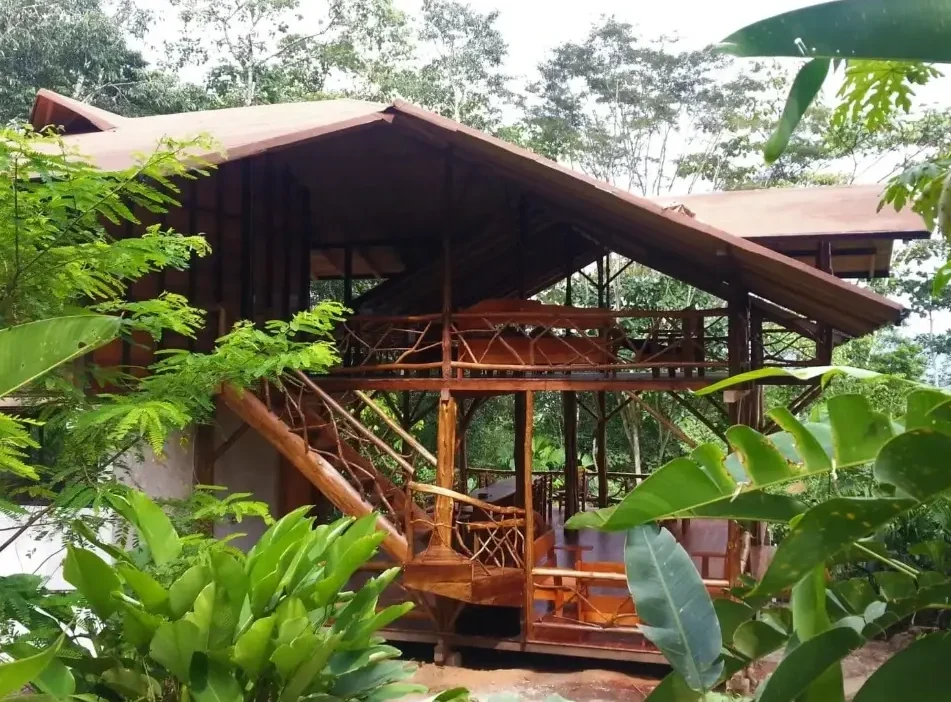 gaia lodge