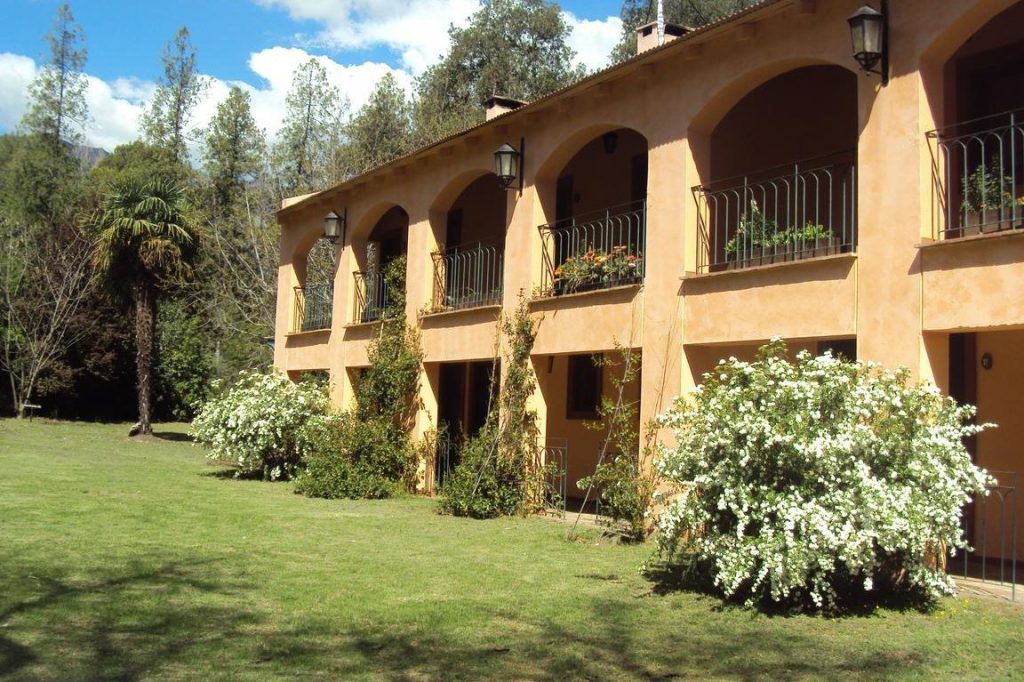 hotel loma bola