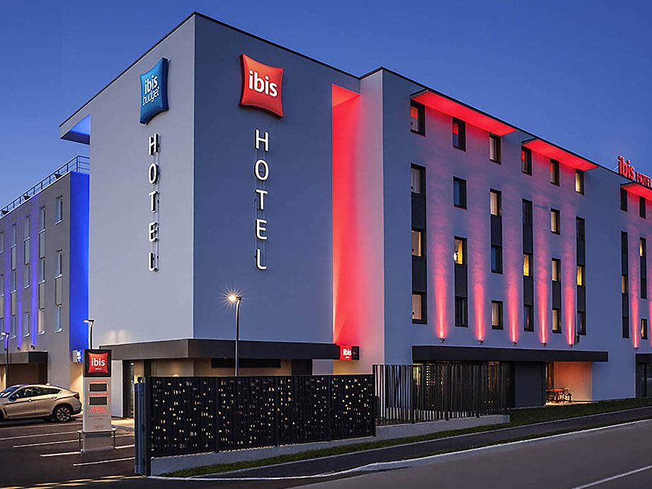 ibis hotel